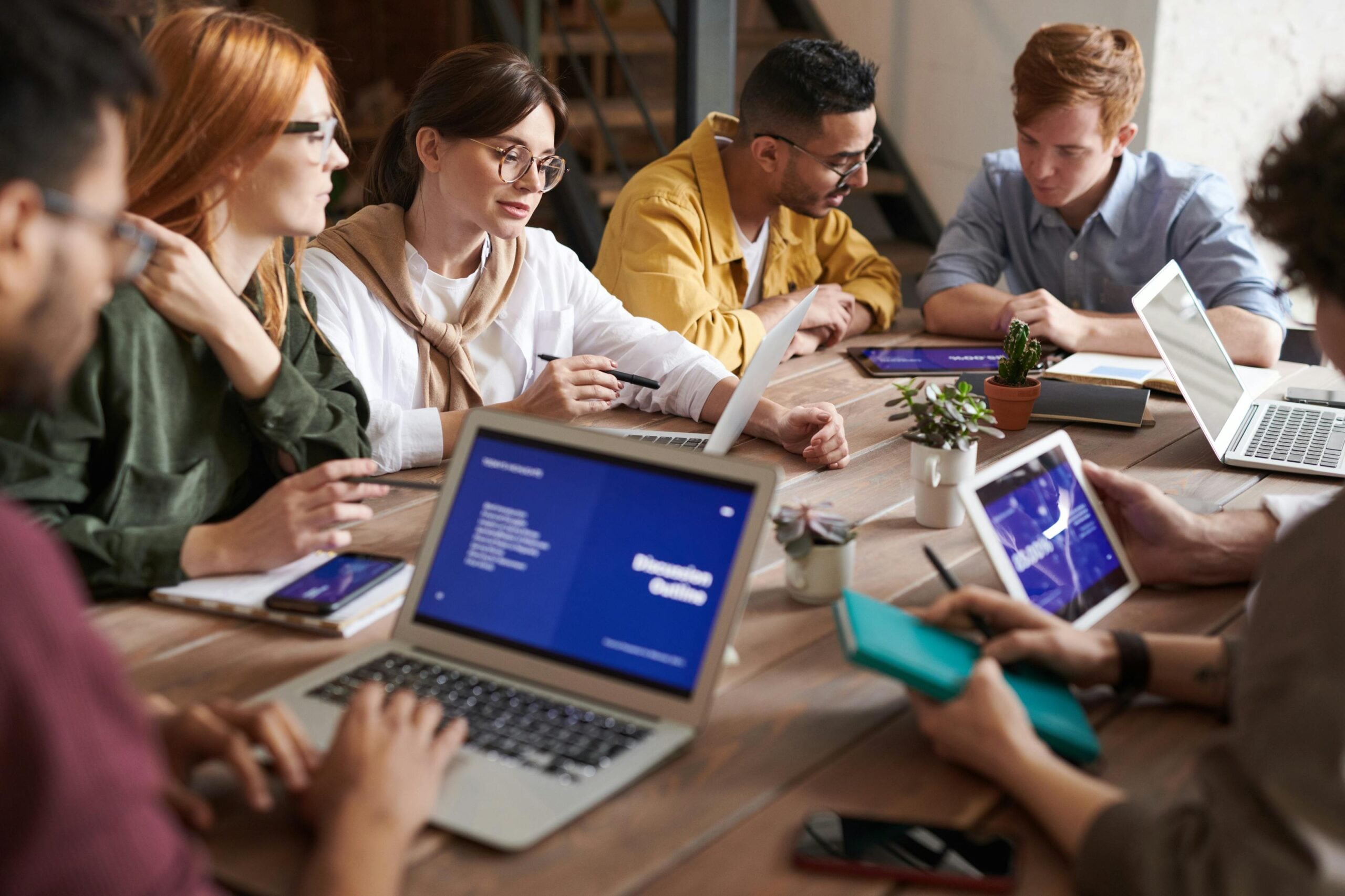 Cut downtime. Predictable IT costs. One local team.